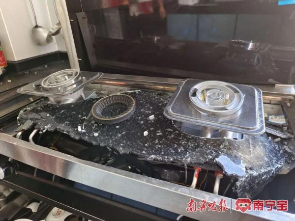 刚用几天的集成灶煲汤时突然“炸了”！南宁一女子被烧伤……